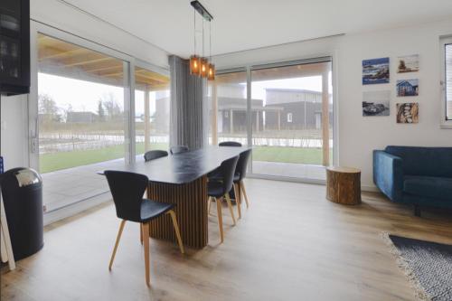 Casa Bos Schotsman Wellness - Jacuzzi - Rental eBikes - The Kamado BBQ in Kamperland