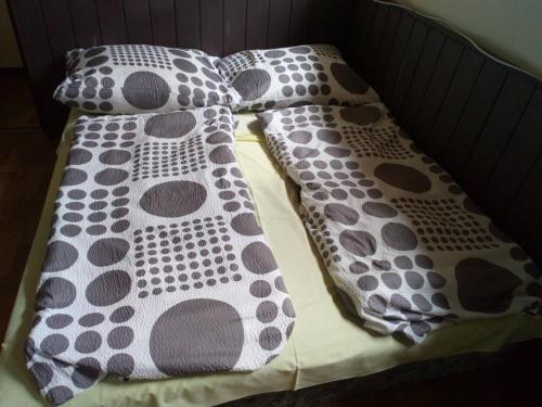 Quadruple Room with Private Bathroom