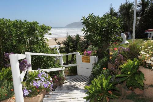 Haus am Strand - on the Beach