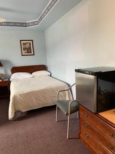 2 double beds