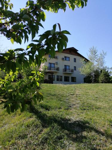 Kolpinghaus - Accommodation - Caransebeş