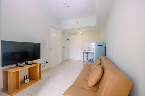 Homey 2br Apt @ Springlake Summarecon By Travelio - Bekasi