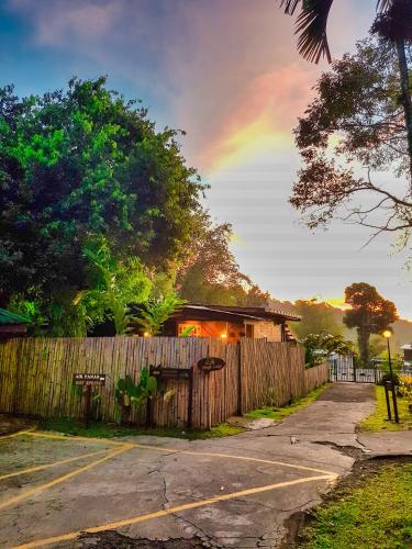 ステラ サンクチュアリ ロッジズ アット ポーリン ホット スプリングス