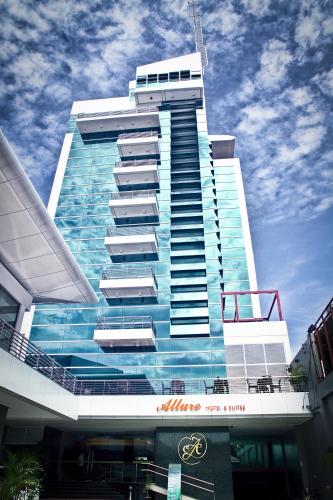 Sisäänkäynti, Allure Hotel & Suites in Mandaue