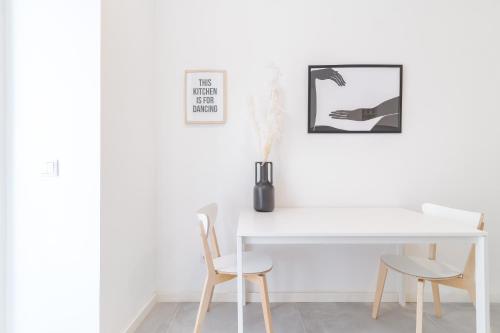 Casa Boma Lisboa - Modern and Stylish Apartment with Private Terrace - Lapa IV - image 5
