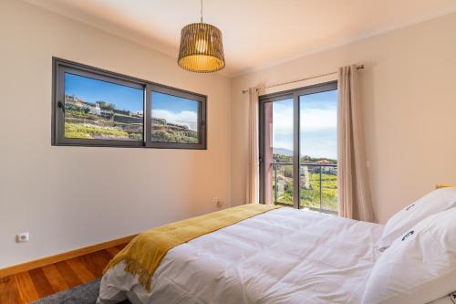 Canhas Views Canhas Views