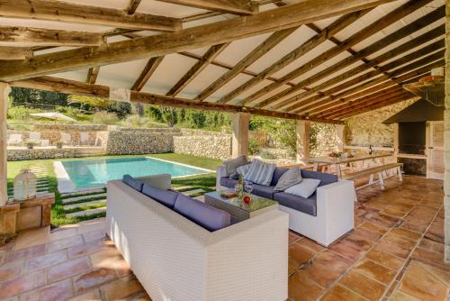 Villa Cabanellas - image 10
