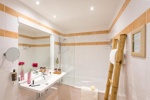 Best Western Plus La Marina - image 3