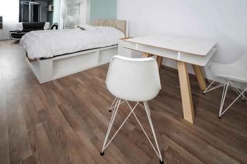 Design-Ferienwohnungen Stadtidyll - image 2