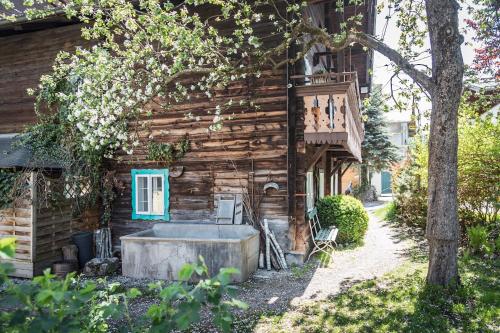 西霍夫酒店 (Hotel Seehof) in 濱湖采爾市中心