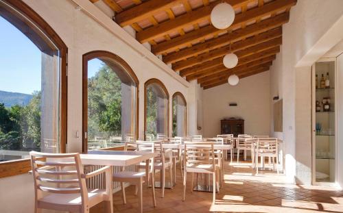 B&B La Rectoria de Sant Miquel de Pineda