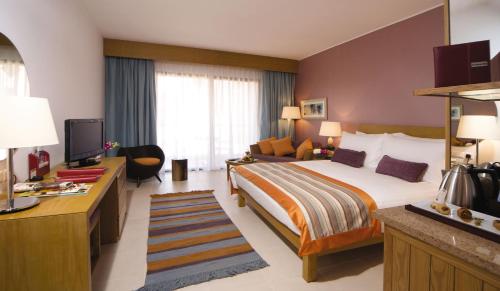 MOVENPICK RESORT TALA BAY - Tap to explore photos