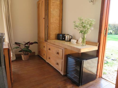 Wilderness Bed & Breakfast - image 4