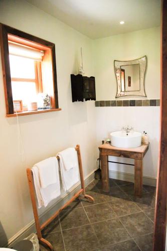 Wilderness Bed & Breakfast - image 3