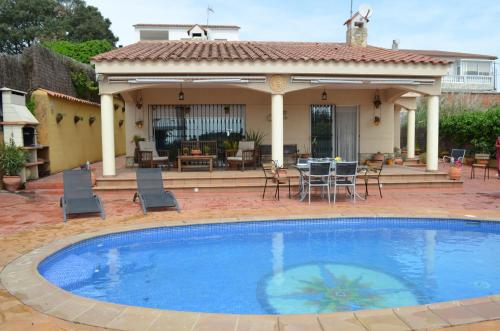 Villa Brava 9 personas Lloret de mar