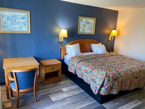 America's Best Value Inn - image 3