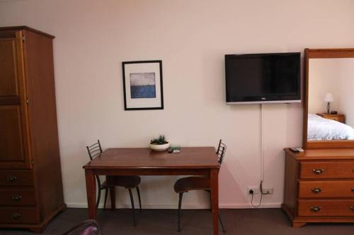 Box Hill Studio 3 at Canterbury Gardens