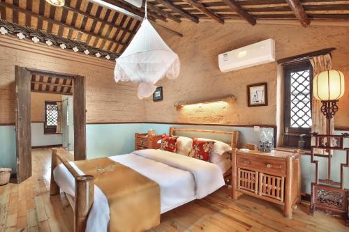 1 queen bed