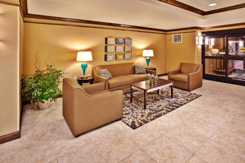 外部景觀, 智選假日酒店及套房-迪比克西-洲際酒店集團旗下 (Holiday Inn Express Hotel & Suites - Dubuque West By IHG) in 杜布克 (IA)