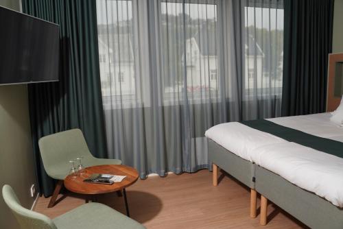 Maritim Fjordhotel - image 6