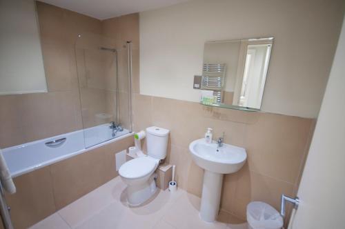 Palmerston Suites - image 7