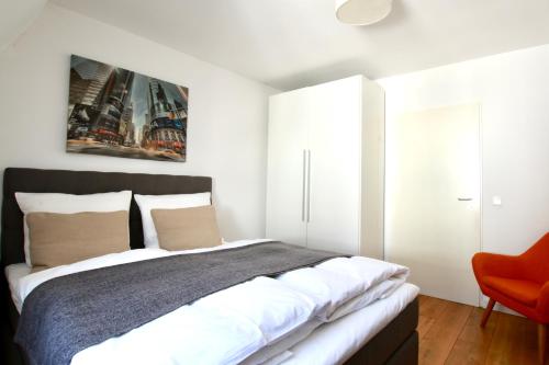 Studio Apartment image 7