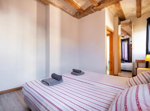 Apartamentos El Pintor - image 7