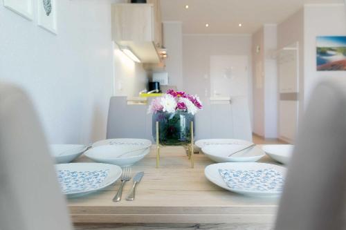 Ferienwohnung Bug 1.2km von Neuendorfer Weg entfernt