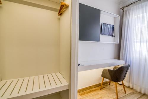 Hostal La Isla - image 4