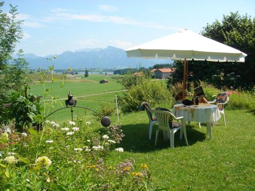 حديقة, Haus Hopfenseeblick in هوبفيرؤ