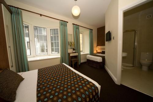 The White Lady Hotel - image 13