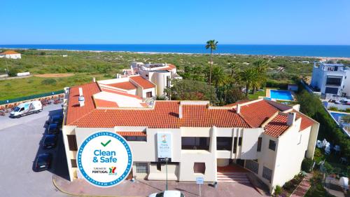 Praia da Lota Resort – Beachfront Hotel in Manta Rota