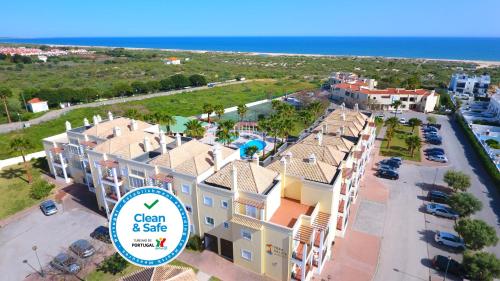 Praia da Lota Resort – Beachfront Apartments