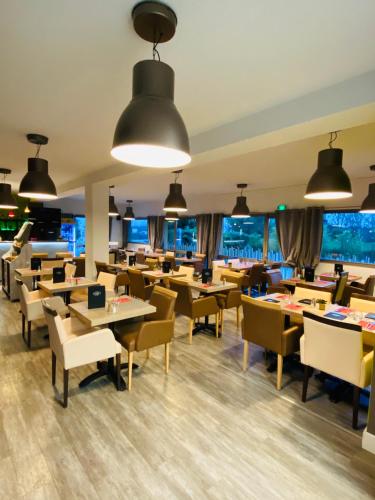Restaurante, Atoll Hotel Logis Angers, Beaucouze in Angers