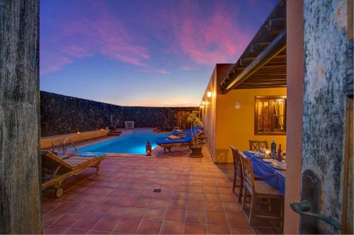 CASA ACEQUIA in Tinajo