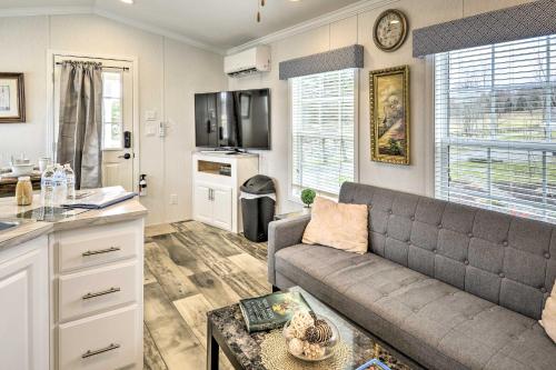 Cottage on 100 Acres Near Camps and Hiking! - main image