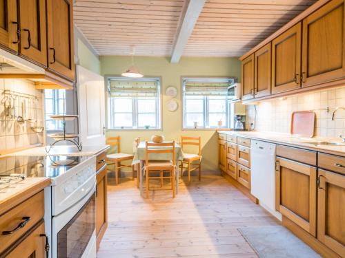 Comoditats, Idyllic Danish Farmhouse Retreat-By Traum in Hemmet