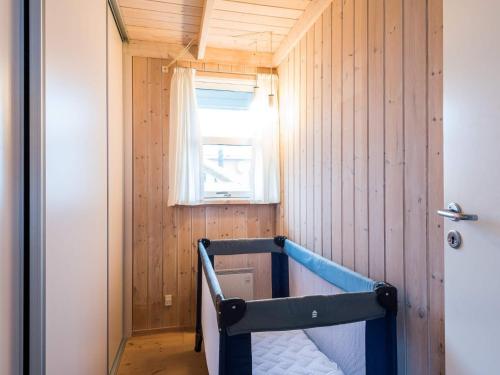 6 person holiday home on a holiday park in Hvide Sande