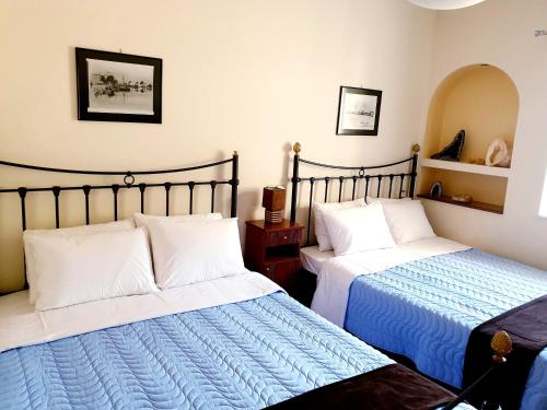 One-Bedroom House image 3