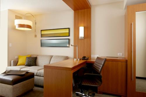 Hyatt Place Calgary Airport