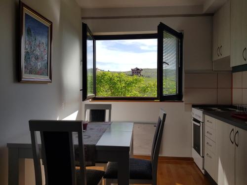 ห้องครัว, Apartments Hill House Zlatibor in รูดิเน