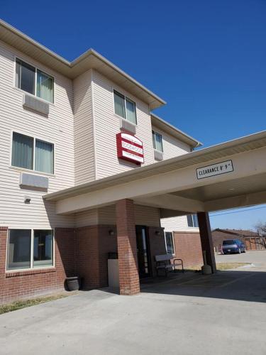 The Edgewood Hotel and Suites Washington