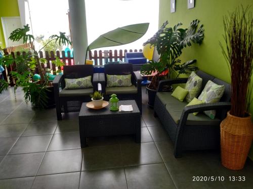 大堂, Apartamentos El PATIO in 洛斯利亞諾斯