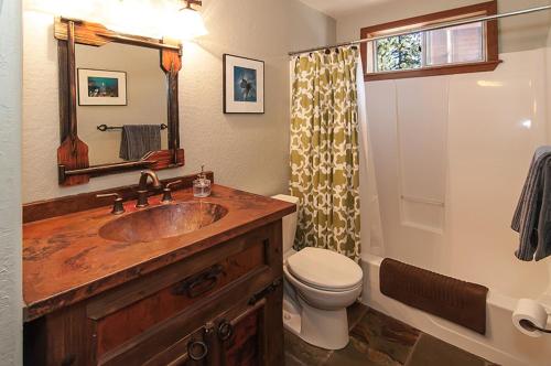 Oslo's Hideaway by Tahoe Mountain Properties - image 7
