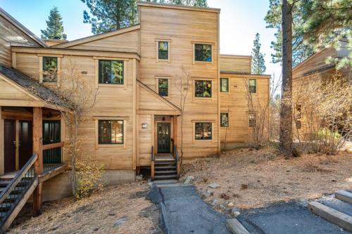 Gold Bend by Tahoe Mountain Properties - image 3
