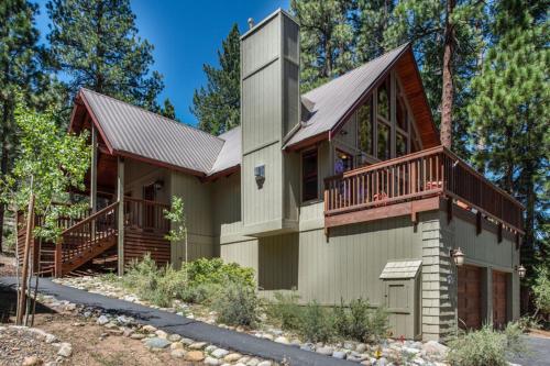 Basque Haus by Tahoe Mountain Properties - Truckee