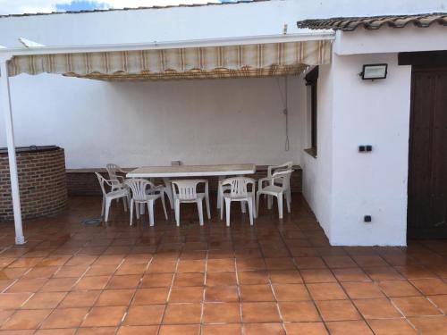  LA CASA DEL LILO in Navamorcuende