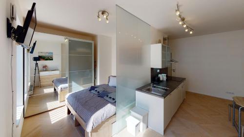 ONSITE Free Garage Parking, 10min Centre by Bus, Praha (fotografie 9)