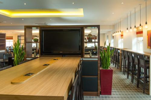 Holiday Inn Express Bristol Filton an IHG Hotel - image 4