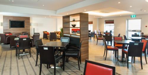 Restaurant, Holiday Inn Express Bristol - Filton in Frenchay and Stoke Park